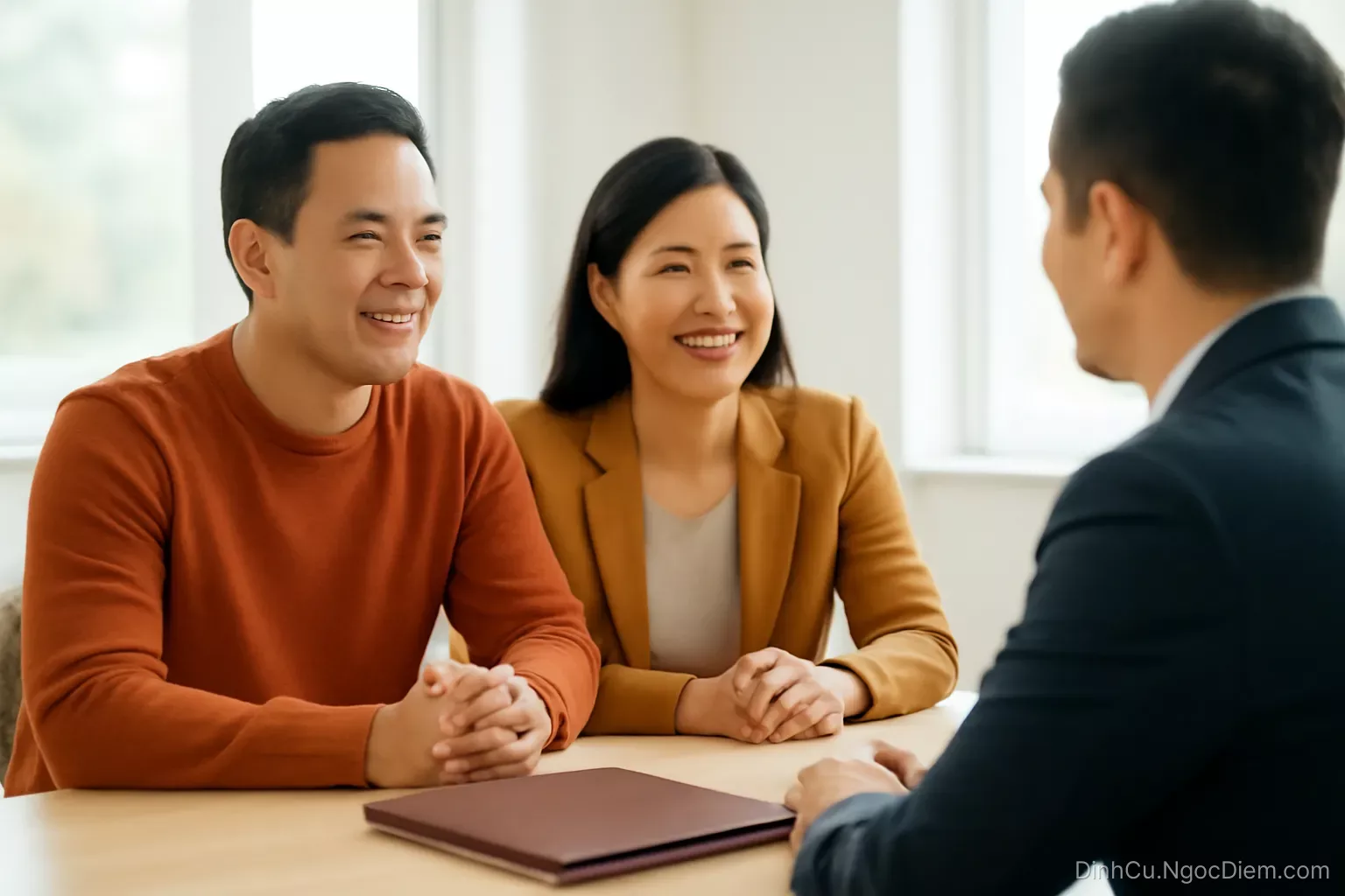 Hộ chiếu thứ hai: thị trường vận hành bằng chính sách có thể đổi bất cứ lúc nào